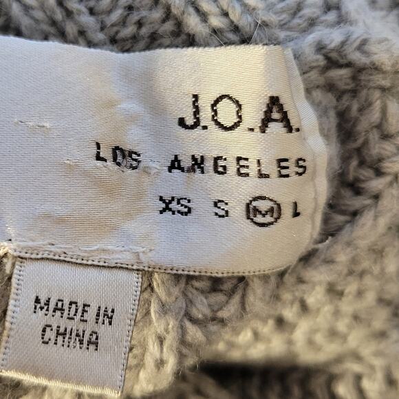 J.O.A. Los Angeles Ribbed Knit Turtleneck Sweater Vest - Size Medium - Picture 7 of 8